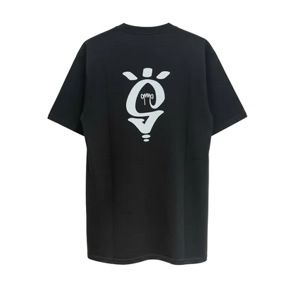 Camiseta “tag relieve” Vanity Skulls